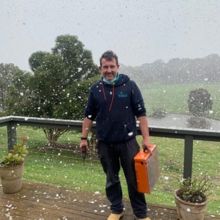 oven repair man servcie geelong and bellarine peninsula areas. Our mobile service comes to you oven repairs geelong area for all ovens